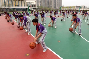 训练7－12岁的孩子篮球应该从什么地方开始入手
